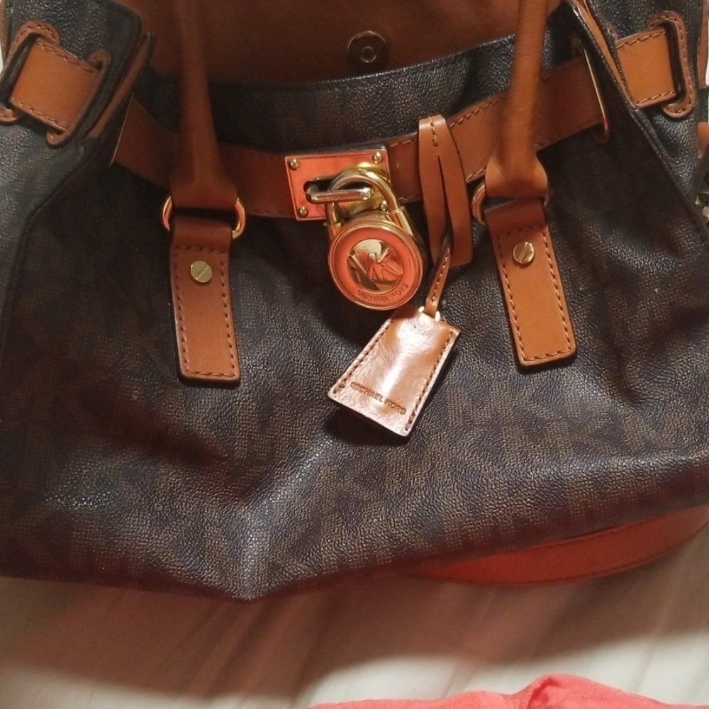Michael Kors shoulder bag purse